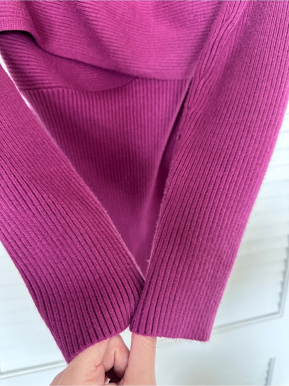Abercrombie & Fitch Ribbed Magenta/Berry Long Sleeve Bodysuit Size L - Picture 4 of 16
